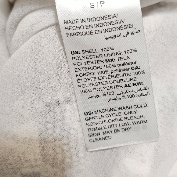 WHBM Off-the-Shoulder Blouse Pastel Chiffon Snake Print Ecru White Tan Pink Sz s - Picture 10 of 11